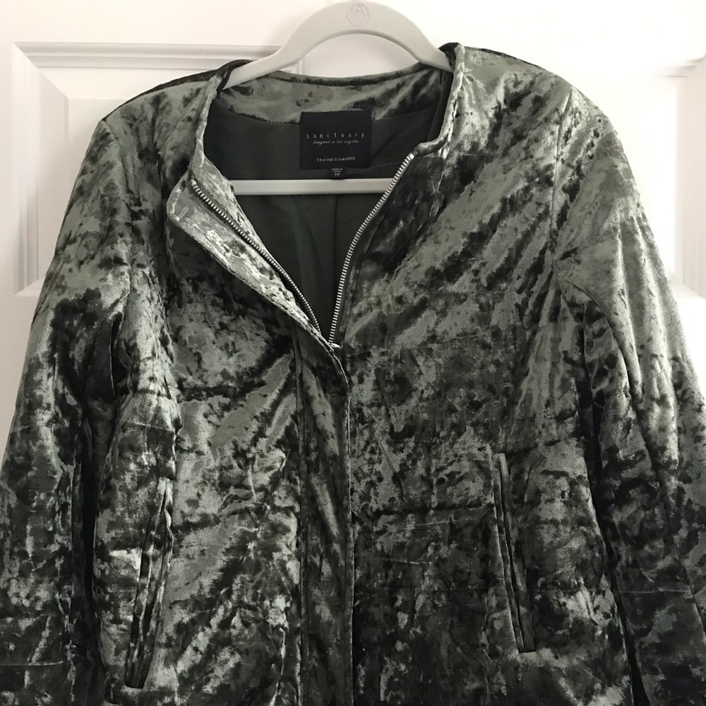 Women’s Festive Jacket